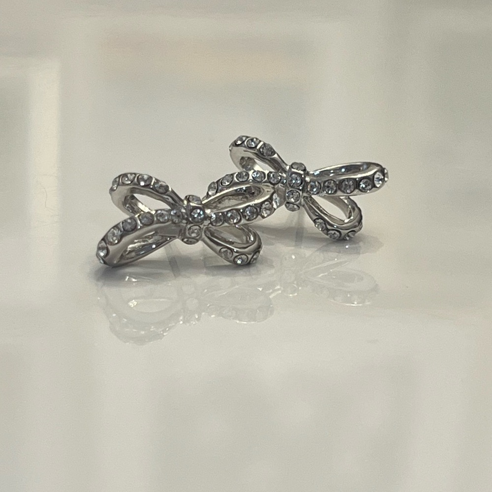 Chic Silver Crystal Bow Earrings